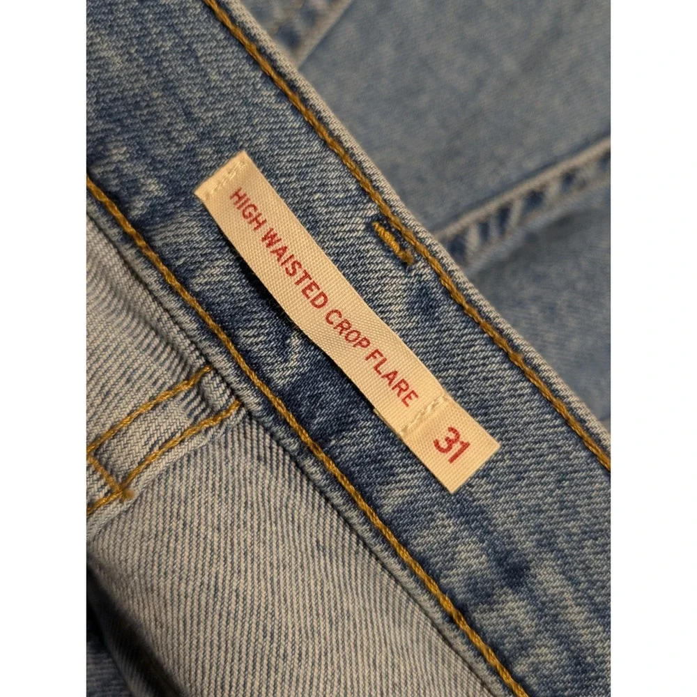 Levis High Waisted Crop Flare Jeans Light Wash Blue Denim A0967-0000‎ Size 31x27